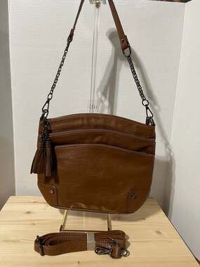 VX VONXURY Crossbody Purse for Women, Faux Leather Tassel Shoulder Bag Brown